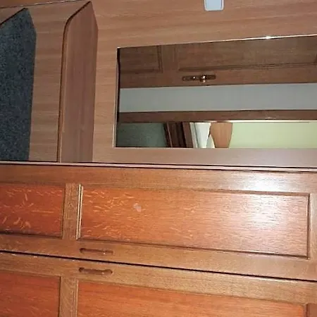 Tht Polička